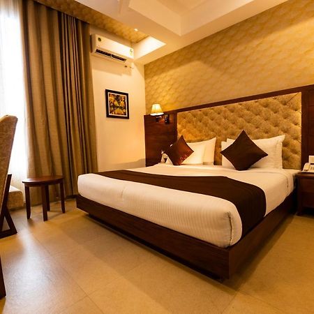 Hotel Dev Residency Thiruvananthapuram Esterno foto