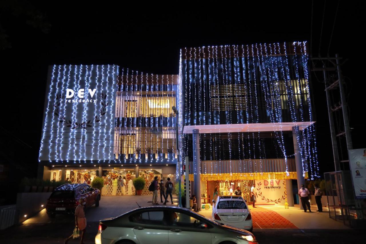 Hotel Dev Residency Thiruvananthapuram Esterno foto