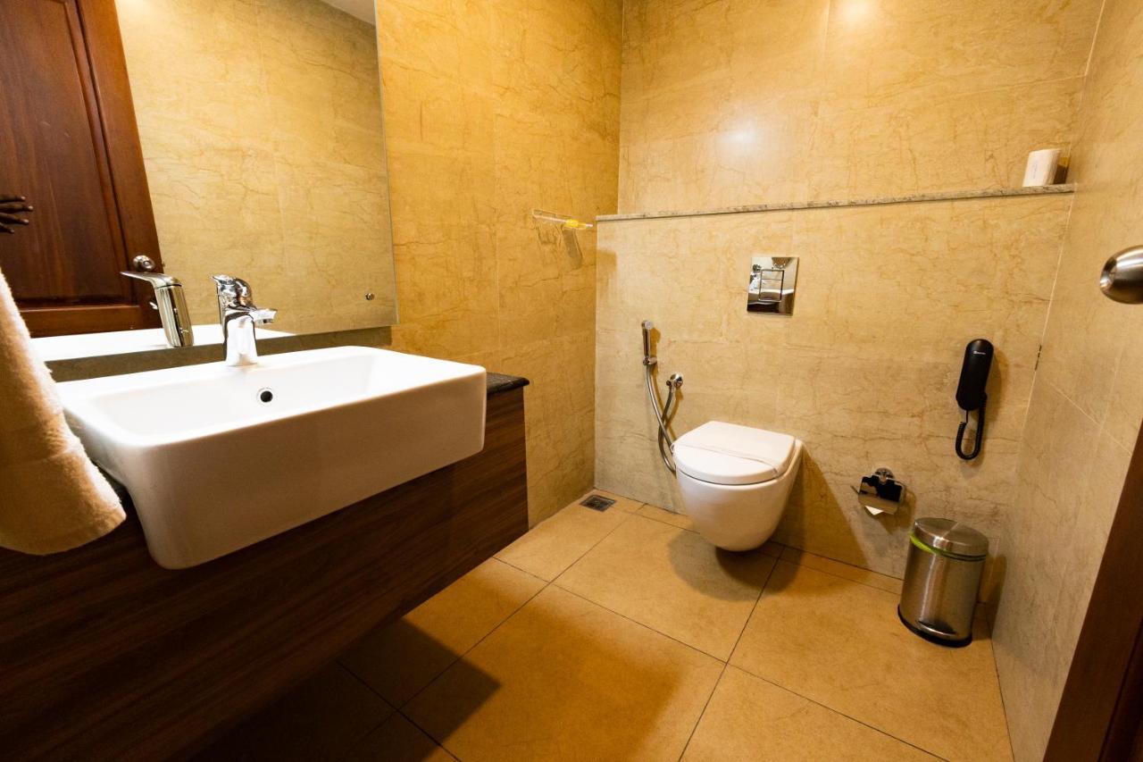 Hotel Dev Residency Thiruvananthapuram Esterno foto